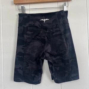 The IWA COMPANY Lava Rock Camo Athletic Shorts Size XS